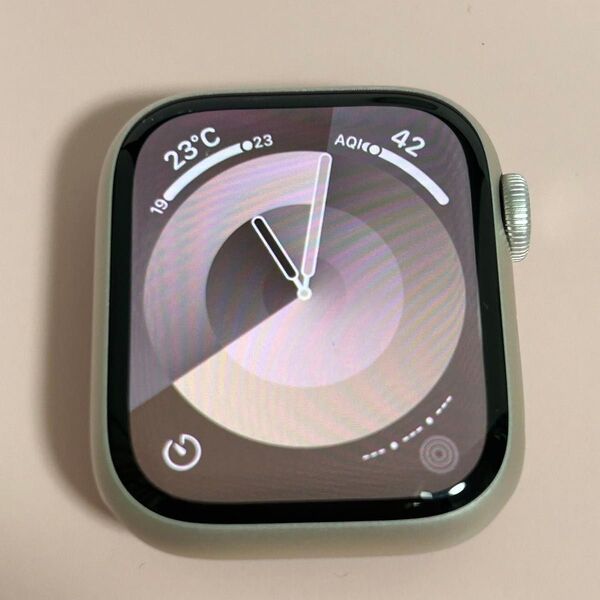 Apple Watch 8 41m GPS アルミニウム スターライト 初期化済