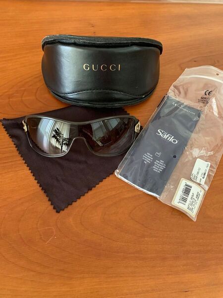 GUCCI グッチ サングラス 正規品 付属品全て有り 美ユーズド (ソフトケース傷有り)