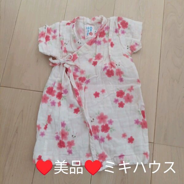 *美品*ミキハウス*ベビー甚平 ロンパース 女の子 用可愛い花柄 とウサギ柄60〜70㌢(*^^*)24H以内に発送可能です!!