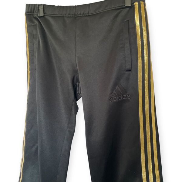 adidas アディダス: CLIMALITE トラックパンツ ブラック × ゴールド 黒 ジャージー ロングパンツ レディースM