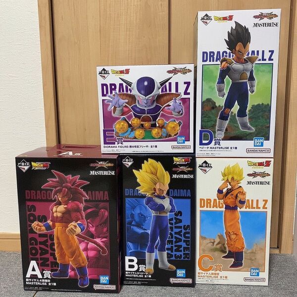 一番くじ ドラゴンボールVSオムニバスcross フィギュア ベジータ フリーザ ベジータ3 悟空4 悟空2