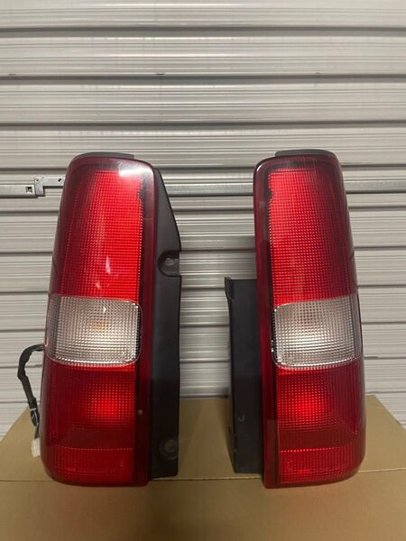 ジムニーシエラ JB43W テールランプ JB23W 流用