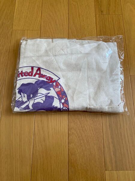 非売品・未開封・未使用 スタジオジブリ どんぐり共和国 千と千尋の神隠し 20周年記念 トートバッグ