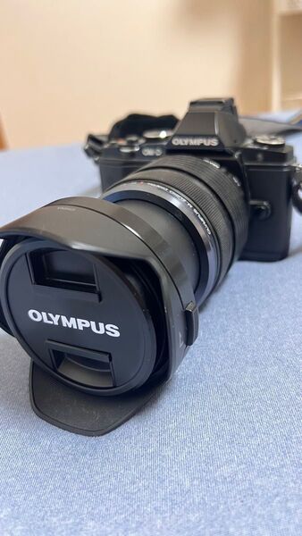 OLYMPUS OM-D E-M5 (値下げ対応OK)