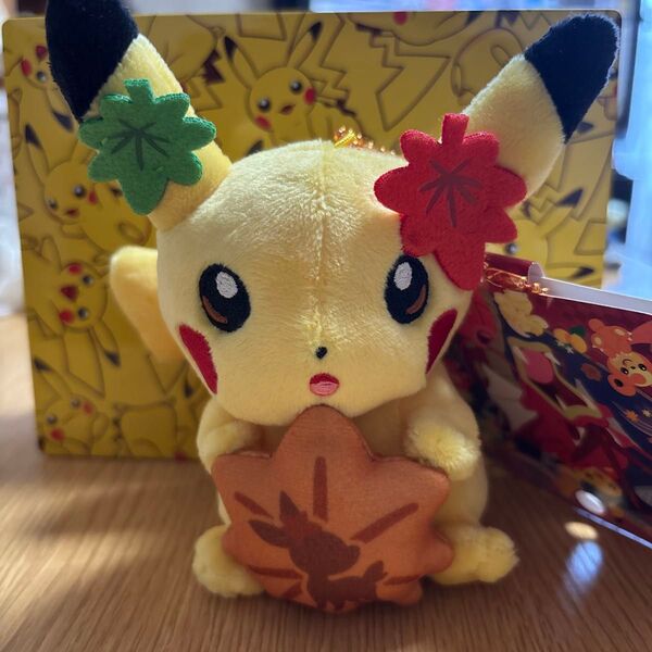 ポケモンセンター 広島限定 タグ付きもみじまんじゅうピカチュウ ぬいぐるみ マスコット