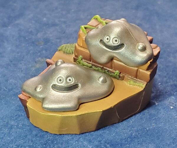 はぐれメタル ドラゴンクエスト モンスターズギャラリー フィギュア