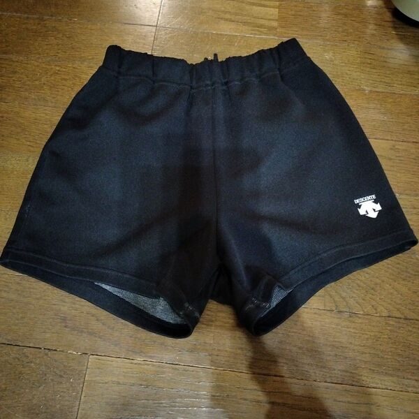 バレーボール ショートパンツ DESCENTE
