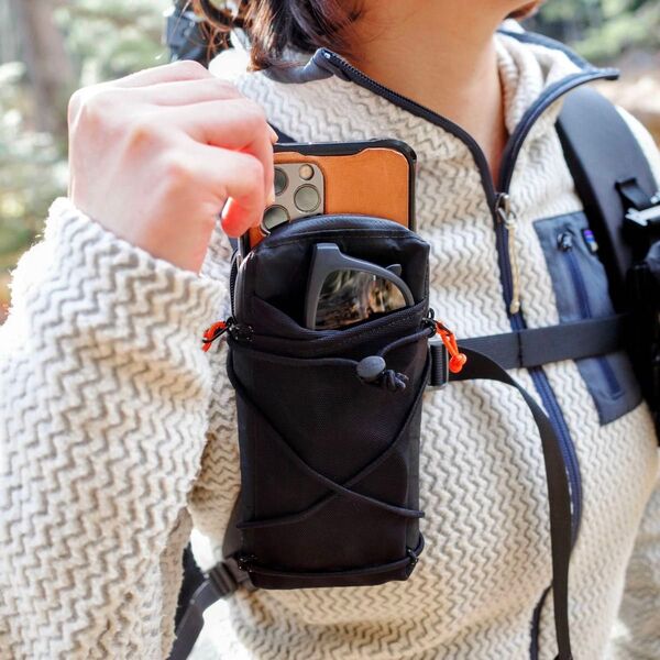 【ONS EB】ULショルダーハーネス スマホポーチ ECOPAKブラック 登山 アウトドア キャンプ 外付け