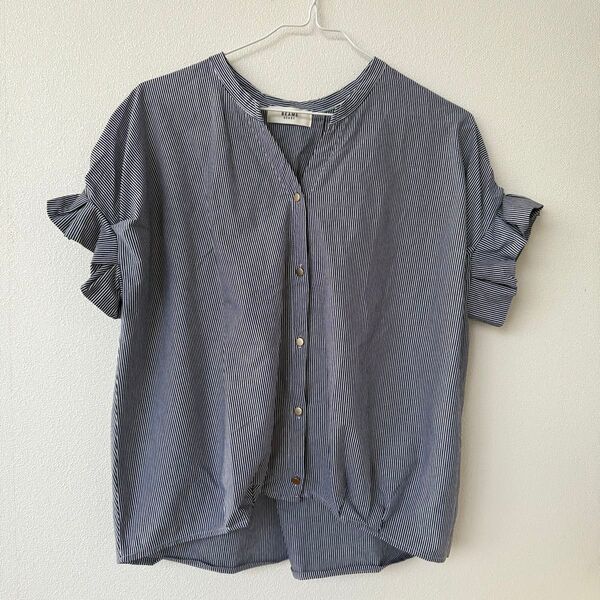 BEAMS HEART ストライプ フリル袖シャツ