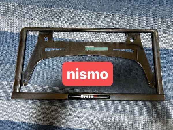 nismo ナンバーフレーム 日産