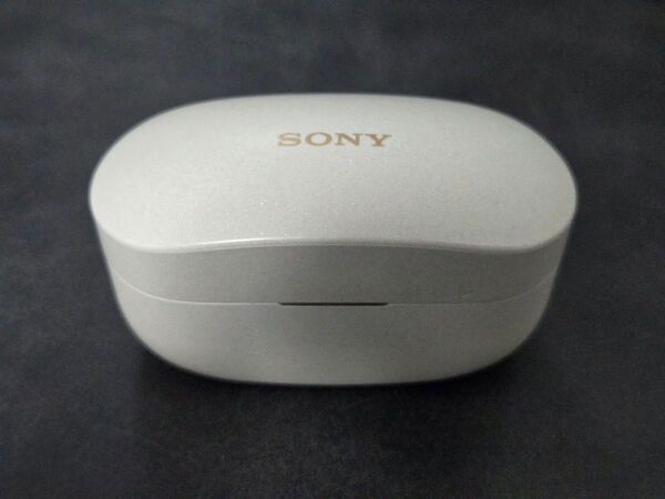 SONY WF-1000XM4 プラチナシルバー 充電ケース