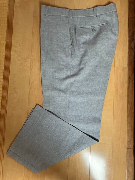 春夏用 メンズスラックス グレー