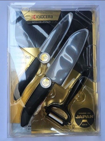 【新品・未使用】KYOCERA 京セラ セラミックキッチン 4点セット (包丁2本、ピーラー、まな板) ブラック