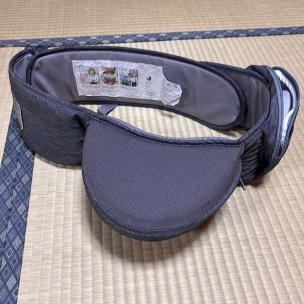 POGNAE NO5ポグネー ヒップシート グレー