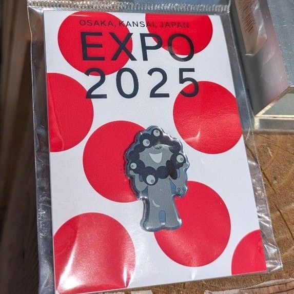 関西万博ミャクミャク モノトーンピンバッジ