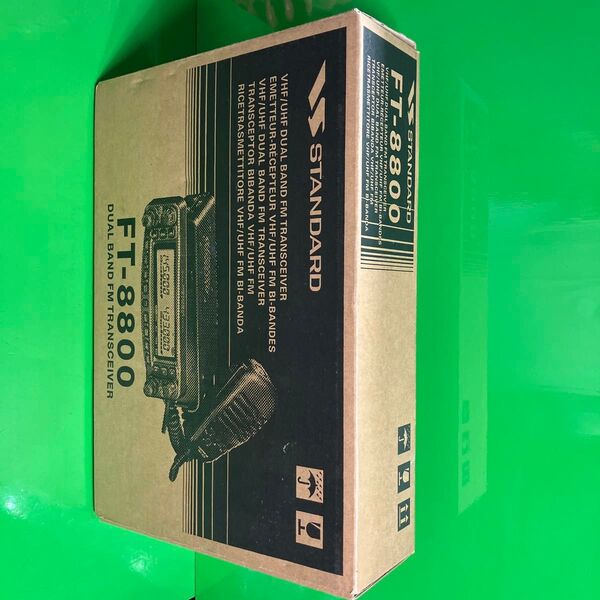 STANDARD FT-8800 VHF/UHF DUAL BAND FM TRANSCEIVER