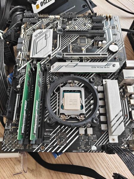 ASUS マザーボード Primer H570 Plus Intel core i7 11700