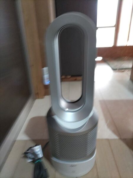 ダイソン Cool Hot 空気清浄機能付ファンヒーター シルバー