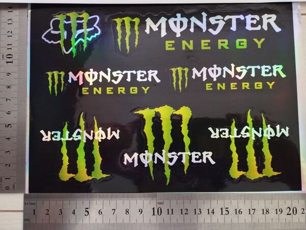 モンスターエナジーステッカー 1シート分 カーステッカー バイクステッカー ホログラム レインボーカラー スノボ 自転車 防水反射