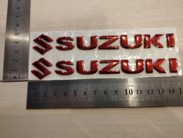 SUZUKIステッカー 2枚セット 立体ステッカー バイクステッカー カーステッカー スズキ レーシングステッカー 赤