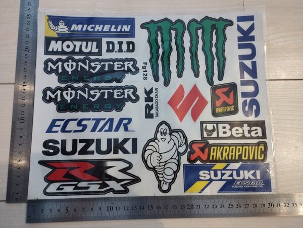 SUZUKIステッカー 1シート分 防水 バイクステッカー レーシングステッカー スズキ ヘルメット モンスター