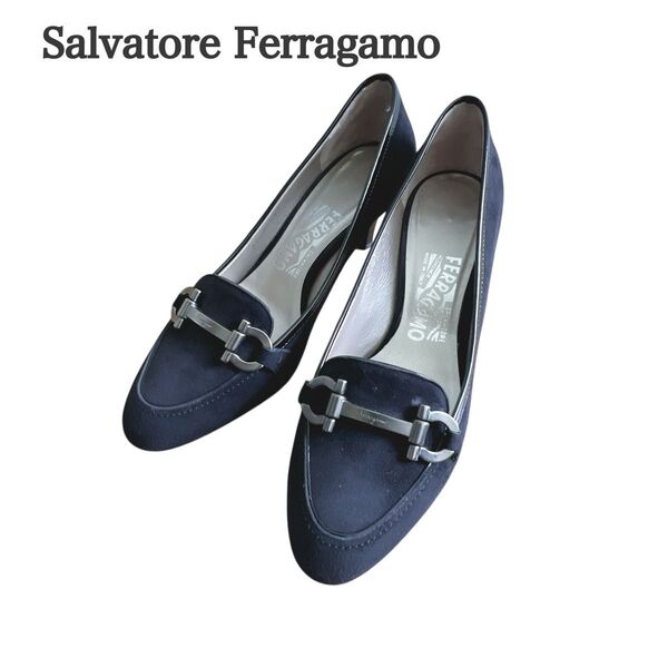【美品】フェラガモ Ferragamo ブラックスエード パンプス ガンチーニ Salvatore Ferragamo 靴