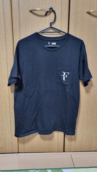 UNIQLO ユニクロ テニス フェデラーモデル Tシャツ