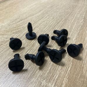 【10個セット】ポルシェ カイエン エンジンカバークリップ