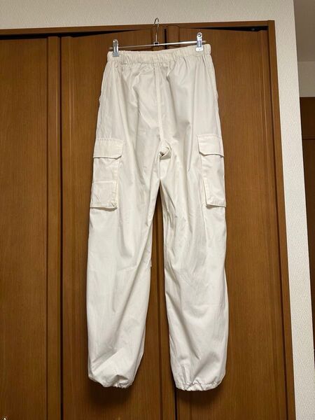 【美品】ジーユー カーゴパンツ Mサイズ GU