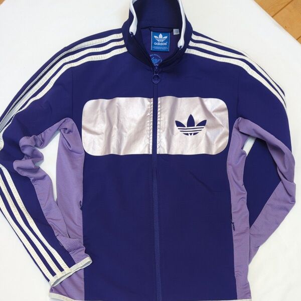 adidas ジャージ メタリックロゴ入り パープル×ネイビー
