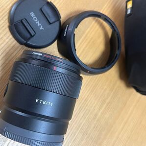ソニー E 11mm F1.8 レンズ 数回使用 おまけ付き