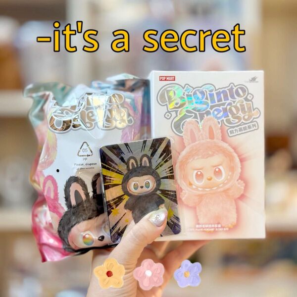THE MONSTERS Big into Energyぬいぐるみペンダント