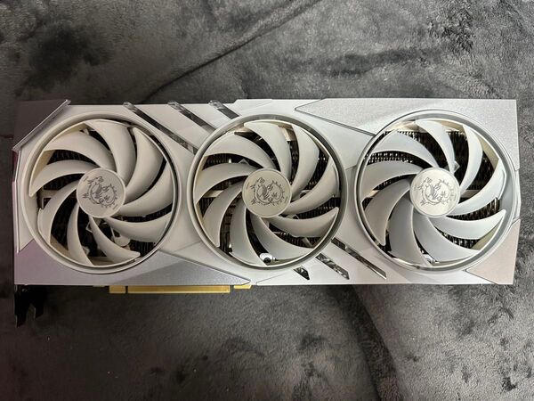 RTX4070ti super 16GB msi WHITE