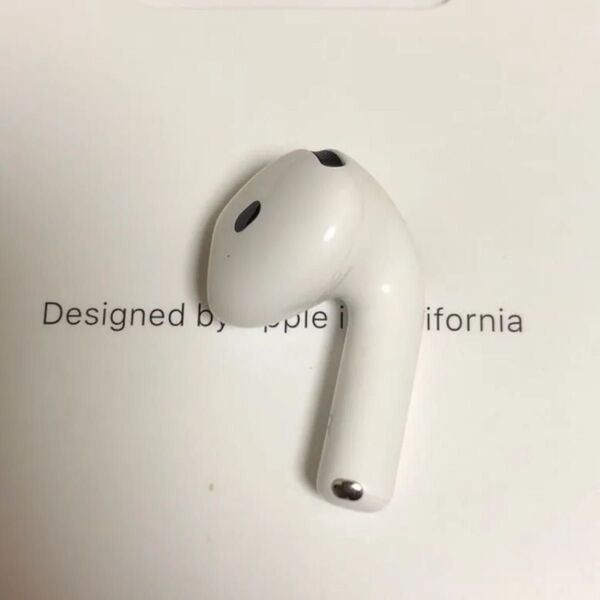 Apple AirPods 第4世代 A3050 右耳 右側 右 アップル エアーポッズ
