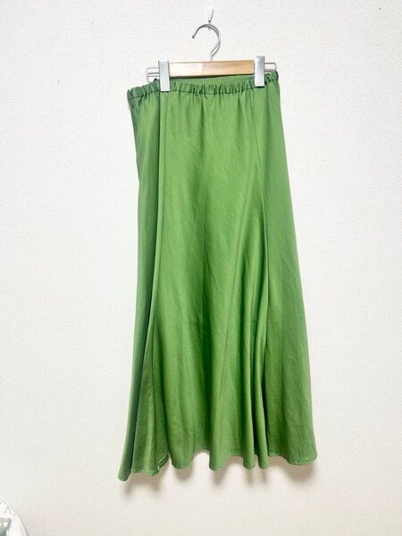 ロングスカート グリーン フレア Aライン