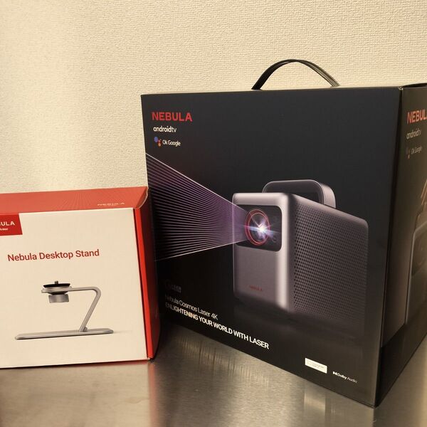 【極美品】Anker Nebula Cosmos Laser 4K & スタンド セット