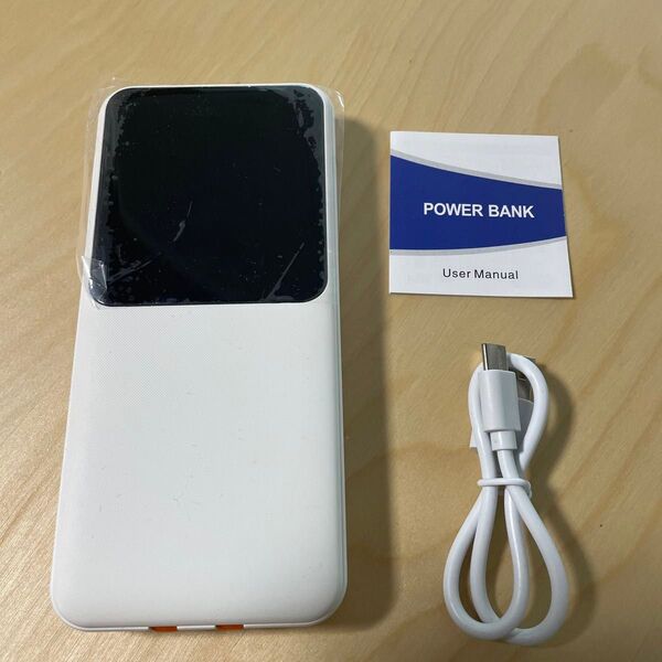 【未使用品】B1104 モバイルバッテリー 16000mAh 軽量 Type-Cケーブル付き