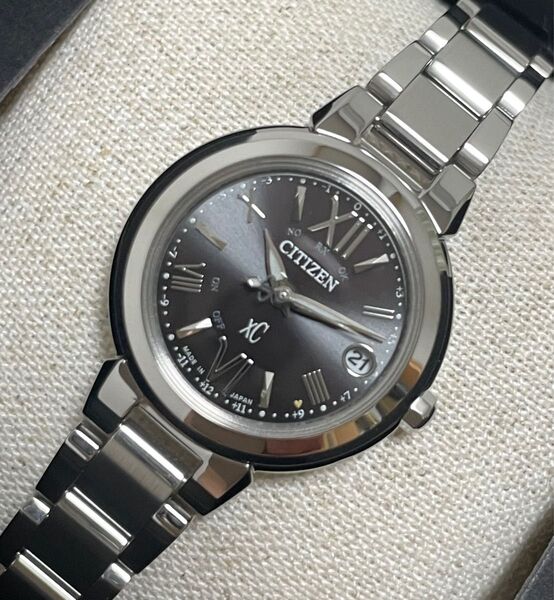 シチズン CITIZEN xC 腕時計 レディース ES9430-89E クロスシー ソーラー電波時計 ブラック文字盤