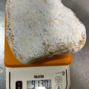 北海道産 瑪瑙 メノウ 特大 原石 913g 国産鉱物 天然石 鉱物