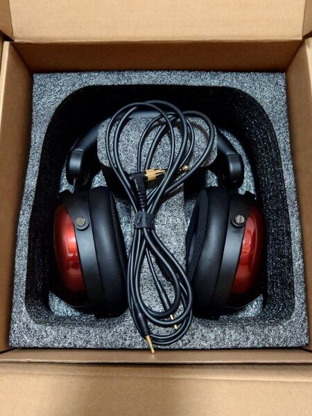 Hifiman He-r9 ヘッドホン 有線