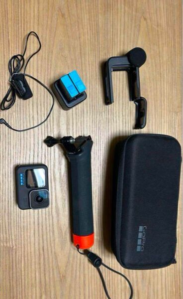 gopro10 本体 メディアライトモジュラー 充電器セット 他付属品 モトブログセット