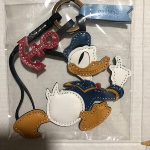 ゲンテンgentenワクワクレザーチャームディズニーキャラクター/ドナルドダック