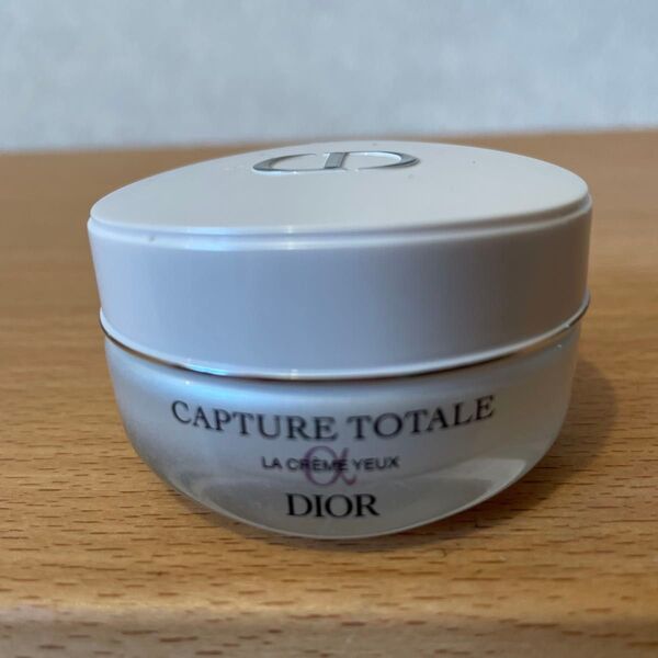 Dior ディオール カプチュール トータル アイ クリーム (目元用クリーム)