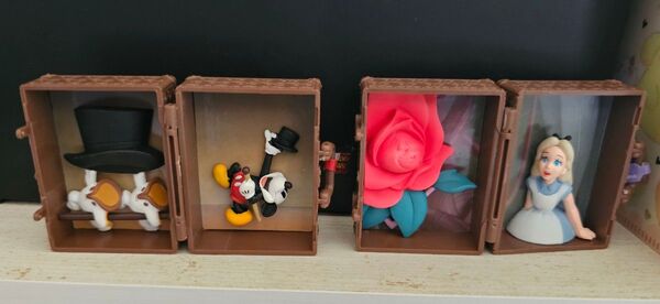 ミッキー ディズニー フィギュア Disney