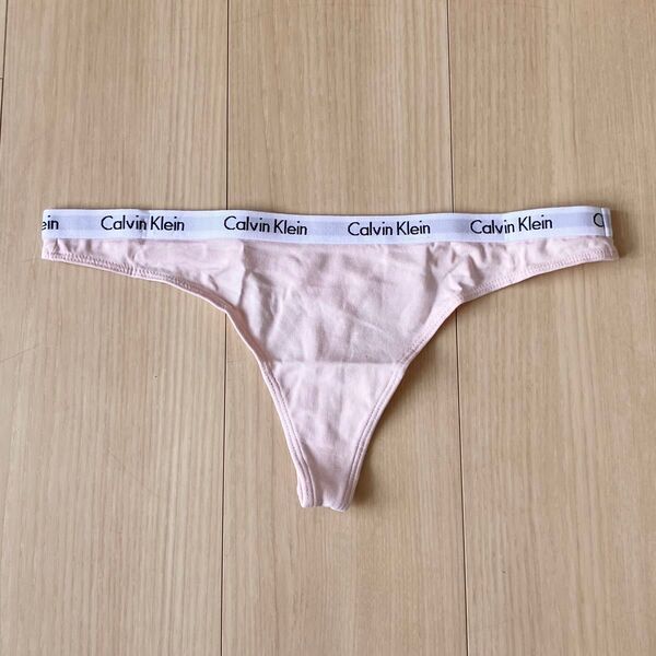 【正規品】カルバンクライン Tバック ショーツ ソング M 1枚 Thong Calvin Klein レディース セクシー