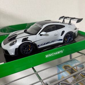 特価 限定品 1/18 MINICHAMPS ポルシェ911 GT3 RS ヴァイザッハ パッケージ
