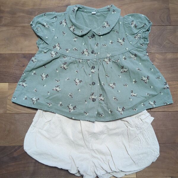 美品☆花柄シャツとフリルショートパンツセット 女の子 90cm