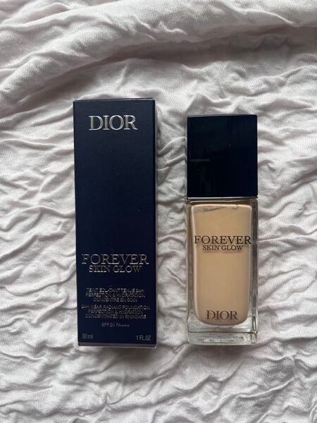 Dior ファンデーション Forever skin grow 1N ディオール フォーエヴァー Dior グロウ 1N