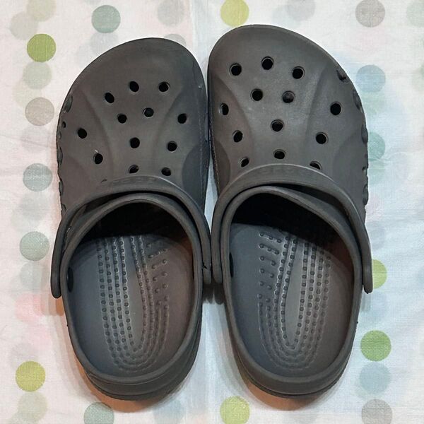 Crocs サンダル (サイズ6-8→約24cm)