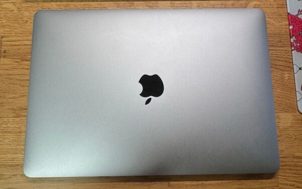 【初期化済み】MacBookAirM1チップ メモリ16GB 512GBSSD+α